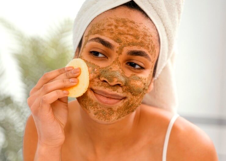 exfoliation visage femme